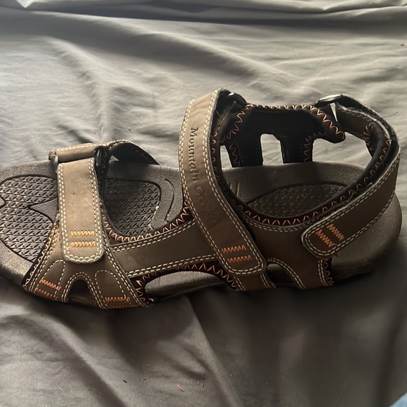 Mountain creek sandals - Picture 3 of 3